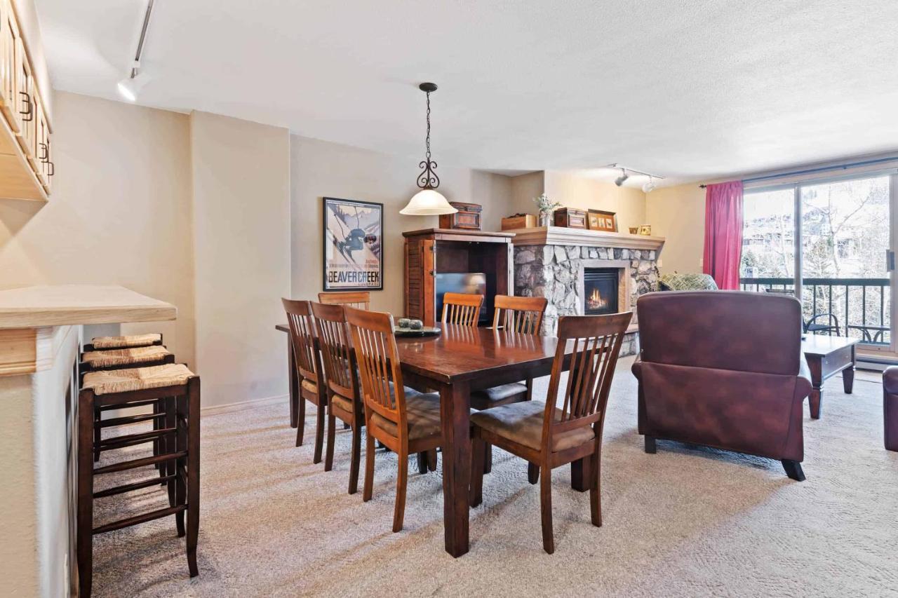 Borders Lodge By East West Hospitality Beaver Creek Bagian luar foto