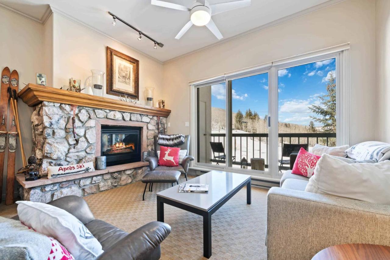 Borders Lodge By East West Hospitality Beaver Creek Bagian luar foto